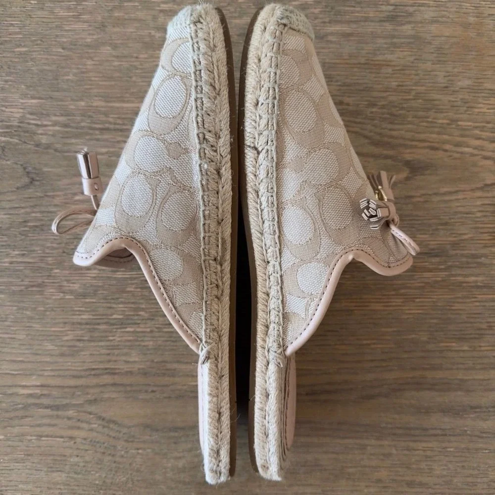 Coach Signature Espadrille Mules Slides Women's 9 Tan Beige Jacquard Tassel Bow